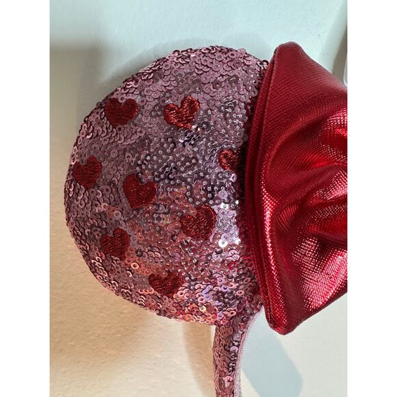 Disney Parks Valentine's Day Minnie Mouse Ear
Headband - Picture 4 of 4
